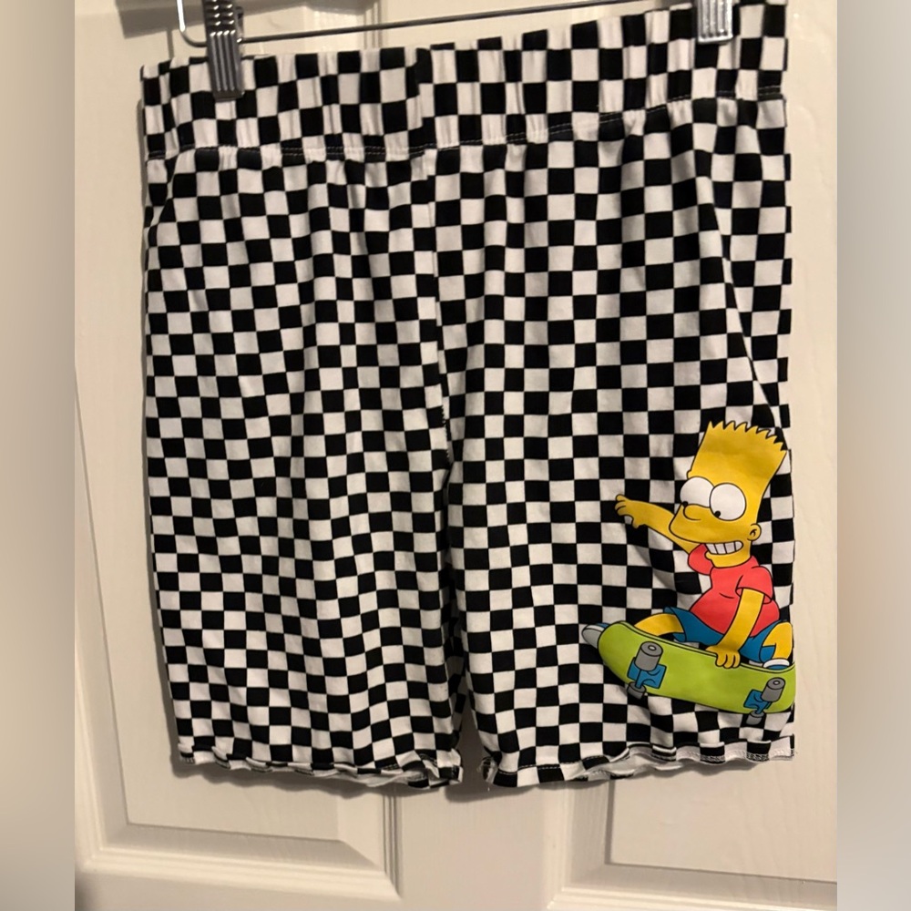 453- girls Checkerboard Shorts with Bart Simpson Graphic - Black & White